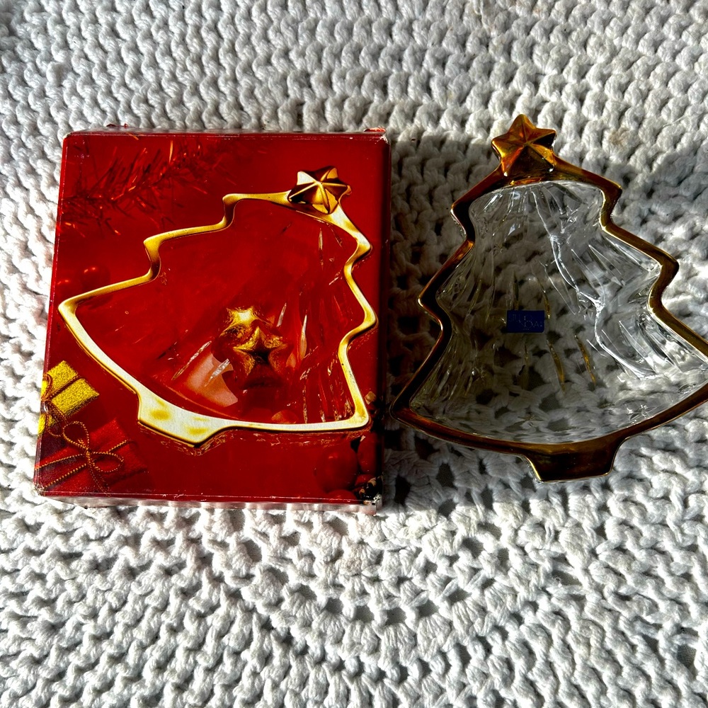 Vintage Studio Nora Yuletide Spirit Clear/Gold Trim Christmas Tree Bonbon Dish